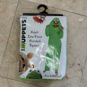 Brand New Never Worn Disney The Muppets Green Hooded Pajama Halloween Costume